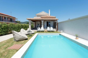 Luxurious Agios Georgios Villa - Private Pool - Villa Spyridoula - Beach Paradise